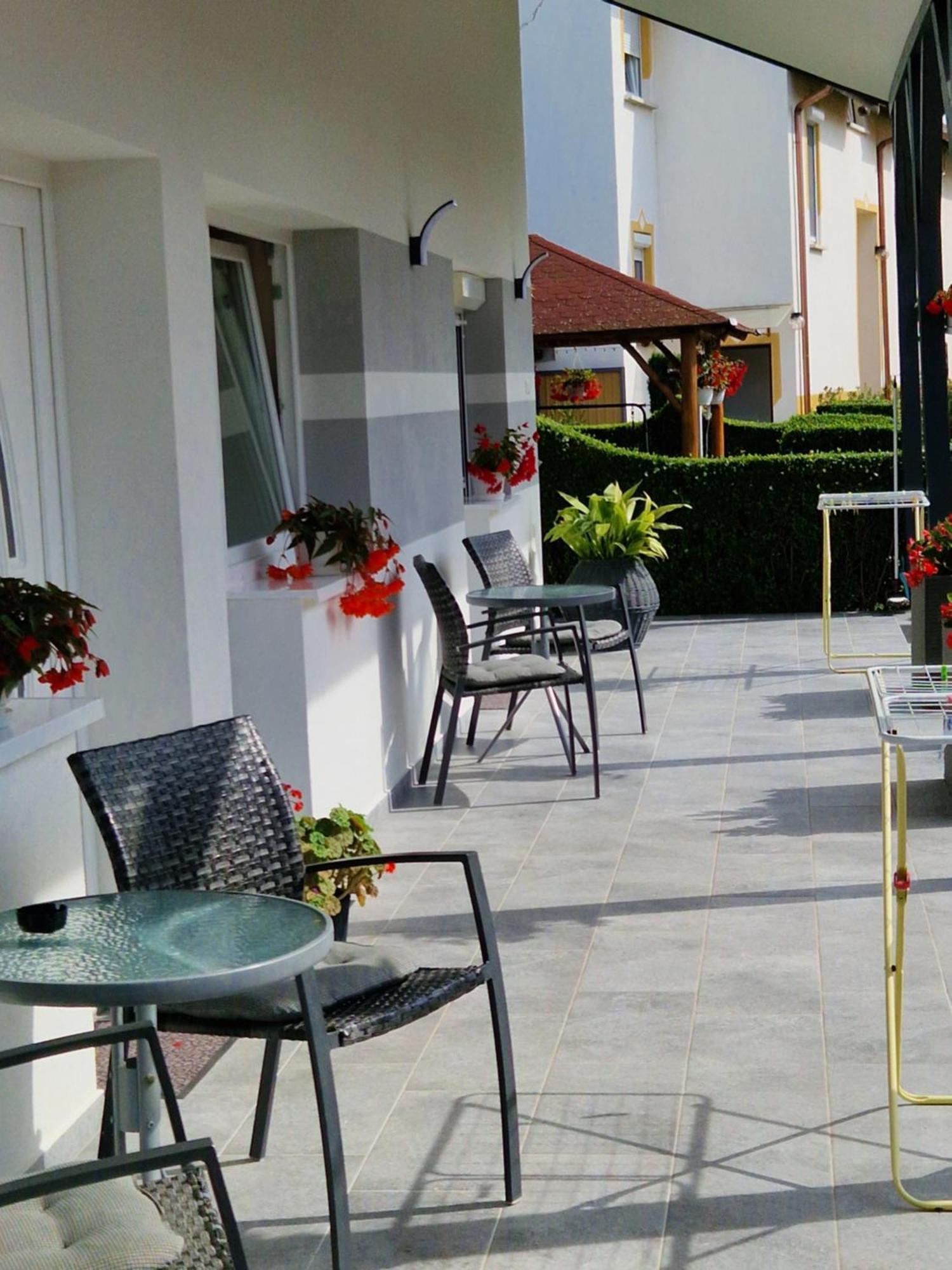 Hotel Hajnalka Vendeghaz Bük Exterior foto